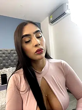 ChloeLambert online show from September 24, 10:46 pm