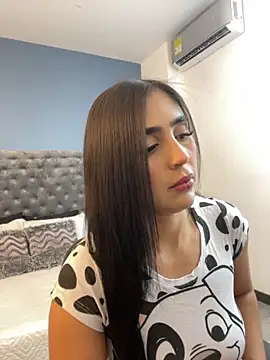 ChloeLambert online show from September 30, 11:32 pm