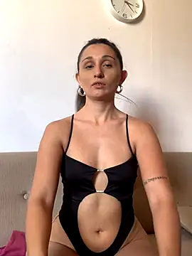 Snapshot of luci_brecman chatting on October 19, 3:56 pm luci brecman online show from October 19, 3:56 pm