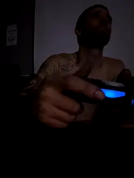 Stillhard8925 online show from October 31, 4:24 am