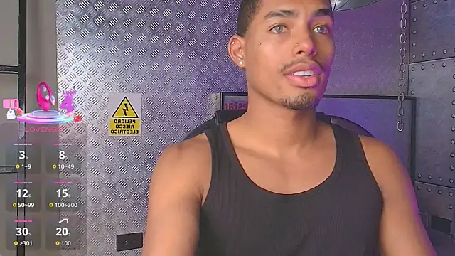 LiamByrne online show from December 5, 8:38 pm