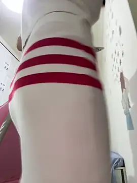 aa520uv online show from October 19, 5:19 am