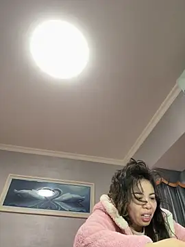 Snapshot of aa520uv chatting on February 17, 1:57 am aa520uv online show from February 17, 1:57 am