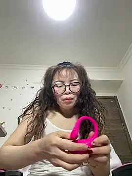 Snapshot of aa520uv chatting on March 20, 4:39 am aa520uv online show from March 20, 4:39 am