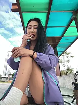 linger-23 online show from November 6, 7:20 am