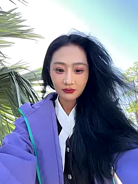 linger-23 online show from November 29, 7:00 am