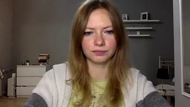 MillieShow online show from November 25, 10:10 pm