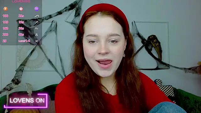 Snapshot of Cute_kitty- chatting on October 29, 6:37 am Cute kitty- online show from October 29, 6:37 am