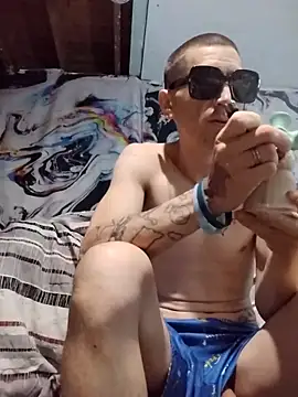 Snapshot of Imjoshinnu chatting on October 14, 10:27 am Imjoshinnu online show from October 14, 10:27 am