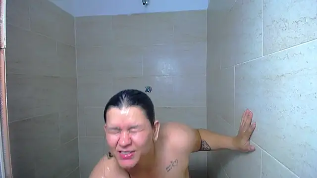 kriss sweetboobs10 online show from March 5, 12:45 pm