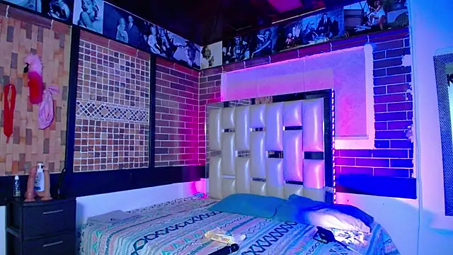 kriss sweetboobs10 online show from March 29, 11:32 am