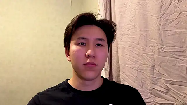 Snapshot of aliktasty chatting on December 14, 4:56 pm aliktasty online show from December 14, 4:56 pm