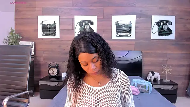 Snapshot of SammyDesire_10 chatting on February 23, 2:03 pm SammyDesire 10 online show from February 23, 2:03 pm