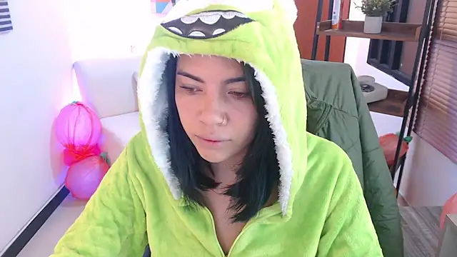 Snapshot of dangel_noir6 chatting on November 15, 11:07 am dangel noir6 online show from November 15, 11:07 am