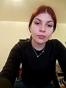 Snapshot of MeCherryy chatting on April 7, 3:56 pm MeCherryy online show from April 7, 3:56 pm