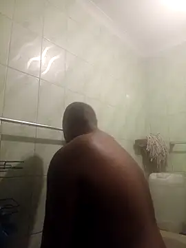 Mmoledi09 online show from April 15, 3:35 am