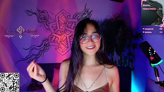 Emmi Roberts online show from May 16, 12:07 am