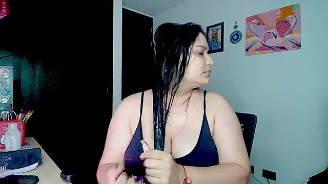 ashliecooperrr online show from January 13, 11:54 pm