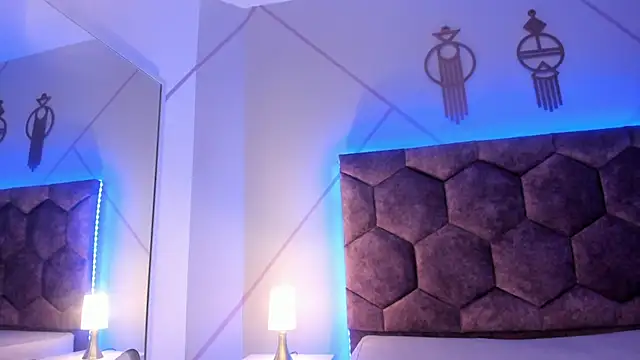 Chloe Durand  online show from March 19, 11:36 pm