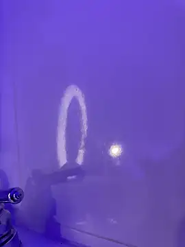 Snapshot of LauraCarther chatting on December 15, 5:39 pm LauraCarther online show from December 15, 5:39 pm