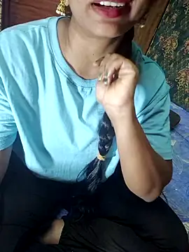 Snapshot of Shalini_telugu09 chatting on September 16, 4:57 am Shalini telugu09 online show from September 16, 4:57 am