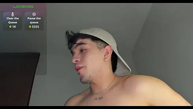 cmzo  online show from October 13, 12:43 am