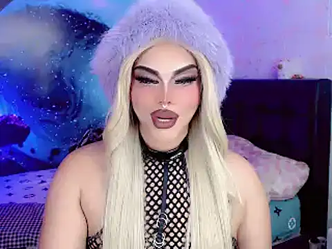 Snapshot of Eriika_Sweett chatting on March 15, 10:46 am Eriika Sweett online show from March 15, 10:46 am