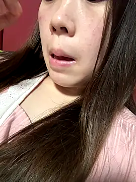 Snapshot of Minnie-66 chatting on September 27, 10:09 am Minnie-66 online show from September 27, 10:09 am