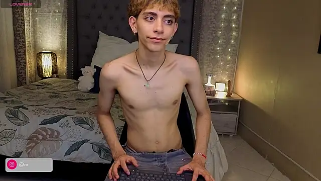 Matty Sparkk online show from November 25, 1:33 pm