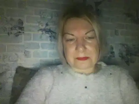 Lillia Ray online show from March 18, 4:59 pm