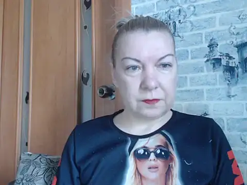 Lillia Ray online show from February 1, 8:35 am