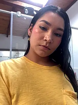 keylamillerr online show from November 2, 7:38 pm