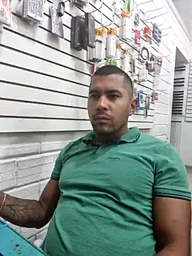 Snapshot of membro_destruidor chatting on March 20, 7:04 pm membro destruidor online show from March 20, 7:04 pm