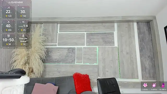 lunastorm  online show from December 21, 1:40 pm