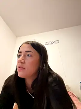 DarkVelvet online show from December 17, 10:43 am