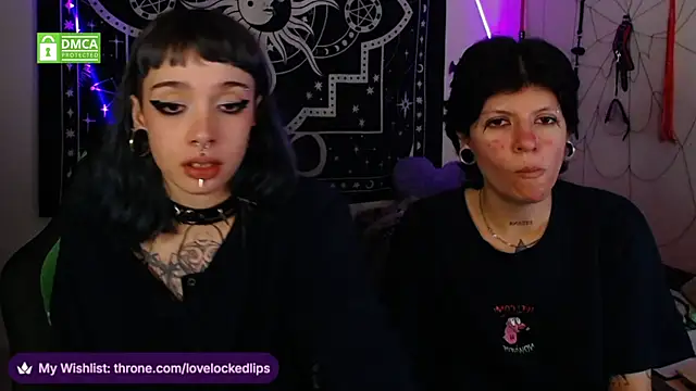 lovelockedlips online show from November 30, 10:19 am