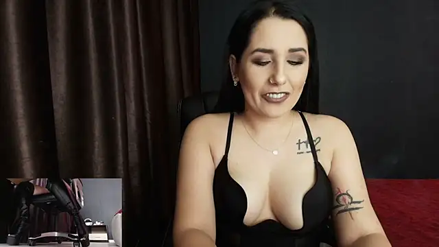 Snapshot of missdyaa chatting on September 26, 11:09 pm missdyaa online show from September 26, 11:09 pm
