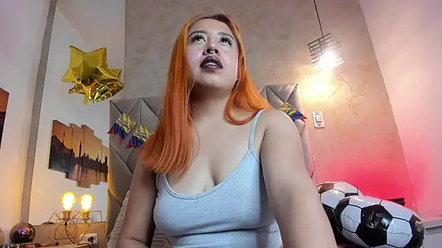 kailinmoonx online show from July 18, 11:36 am
