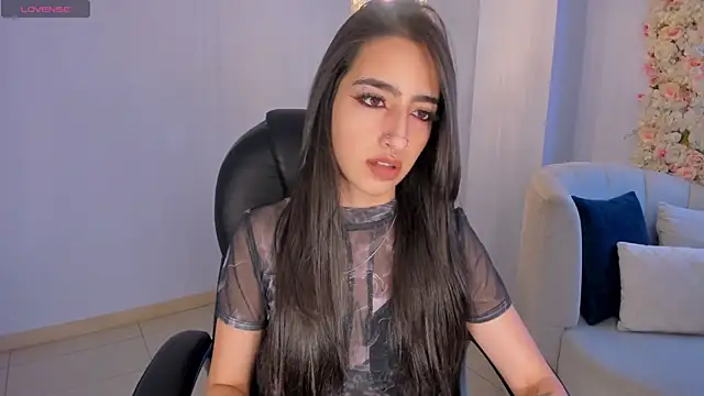 LarisaSmirnov online show from November 7, 4:23 am