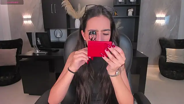 LarisaSmirnov online show from January 19, 5:22 am