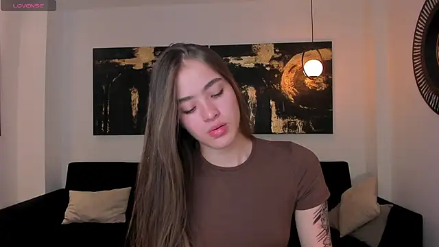 MaiaCollins online show from January 7, 6:32 pm