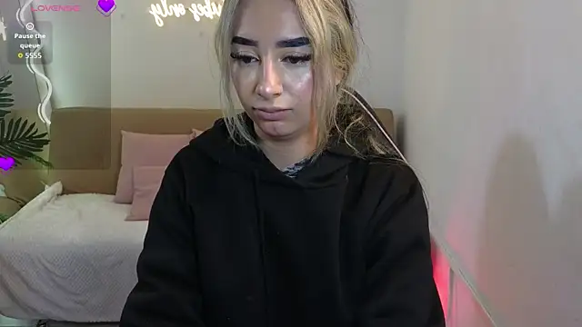 Malory tay1 online show from November 11, 11:43 am