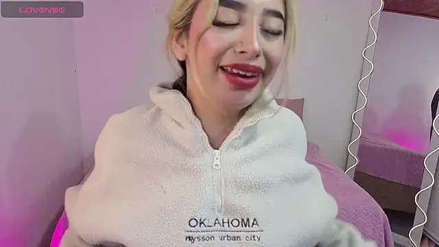 Malory tay1 online show from January 7, 7:16 pm