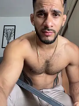 Maximiliano ford online show from October 25, 10:56 am