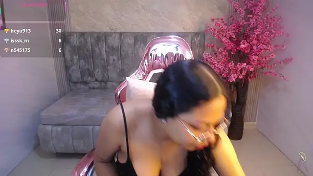 zhara rose s online show from September 23, 3:20 am