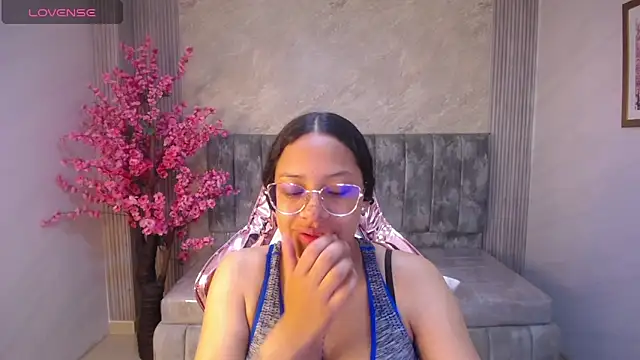 zhara rose s online show from October 2, 3:57 am