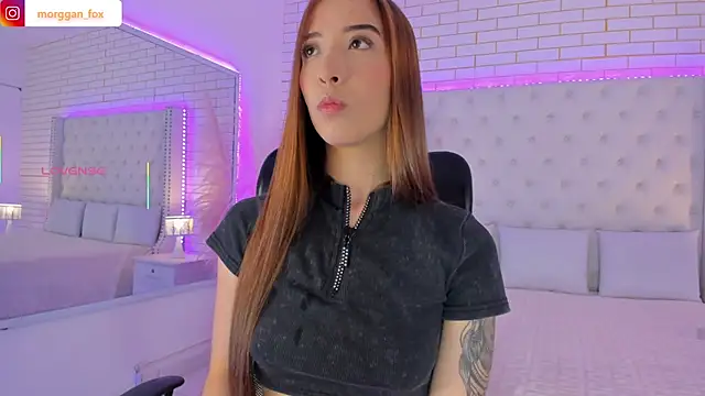 Morggan Fox  online show from October 17, 3:31 am