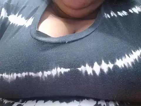 Snapshot of Lanegracalientexx chatting on February 11, 11:37 am Lanegracalientexx online show from February 11, 11:37 am