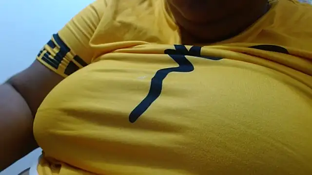 Snapshot of Lanegracalientexx chatting on March 1, 12:40 pm Lanegracalientexx online show from March 1, 12:40 pm