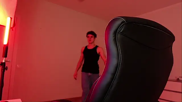 Brad Holloway online show from November 9, 8:18 pm